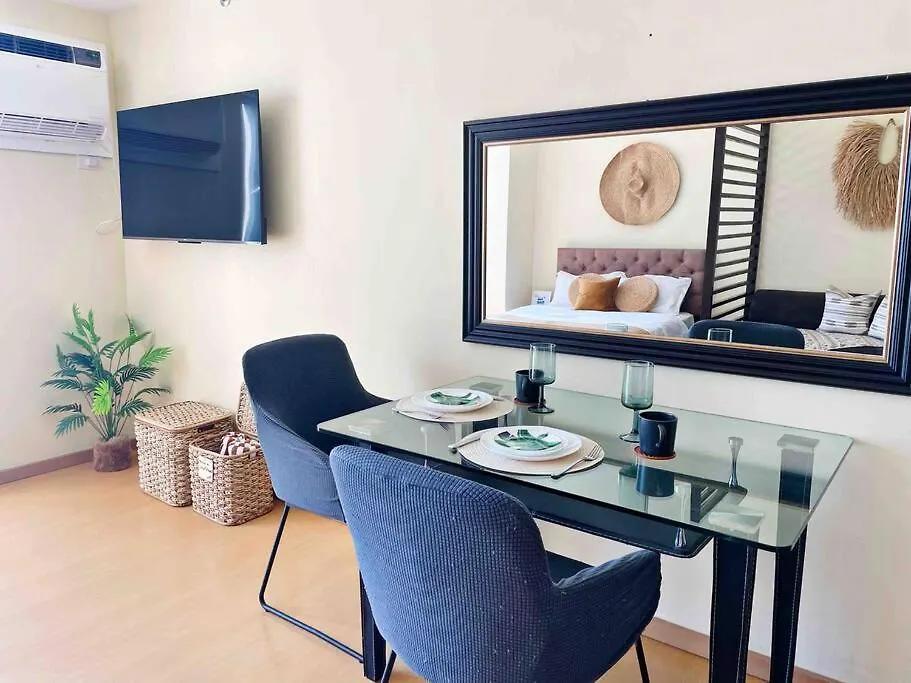 Apartment Jane In The City! In Avant, Bgc Manila