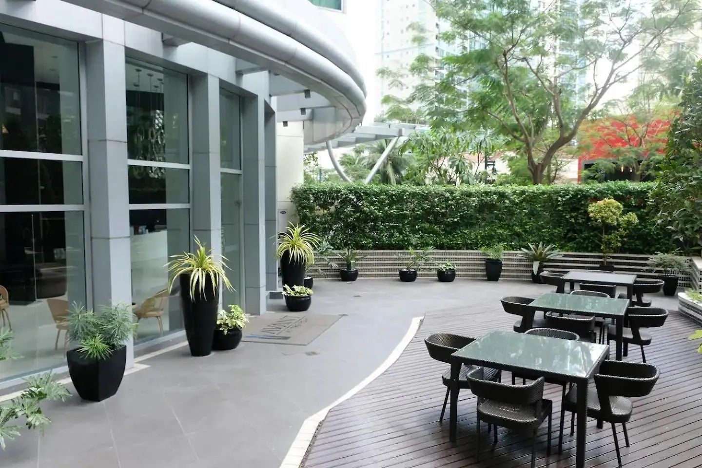 Jane In The City! In Avant, Bgc Manila