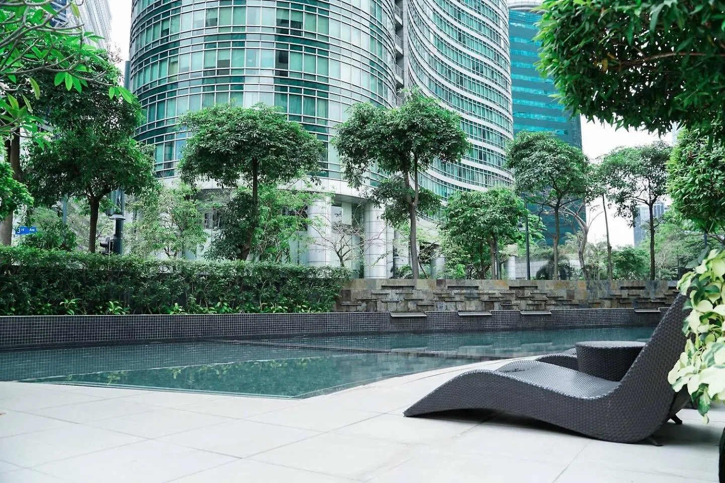Jane In The City! In Avant, Bgc Manila